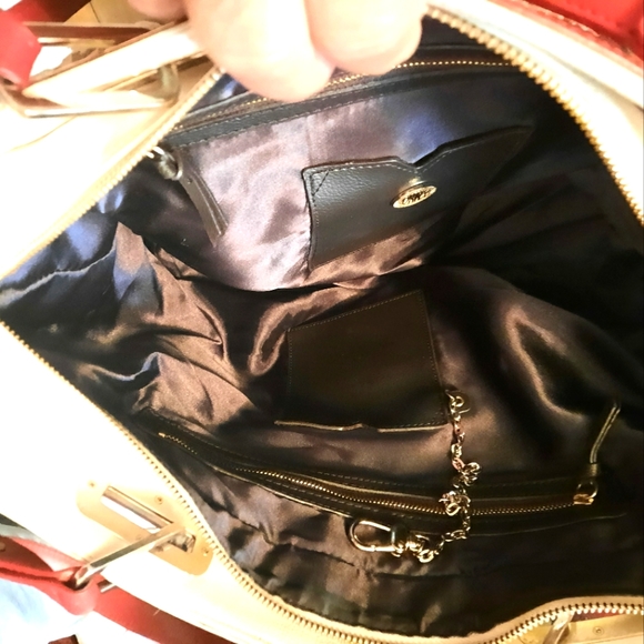DKNY Women bag , not new, but good condition 19/10,5 inch $45 - Picture 3 of 5